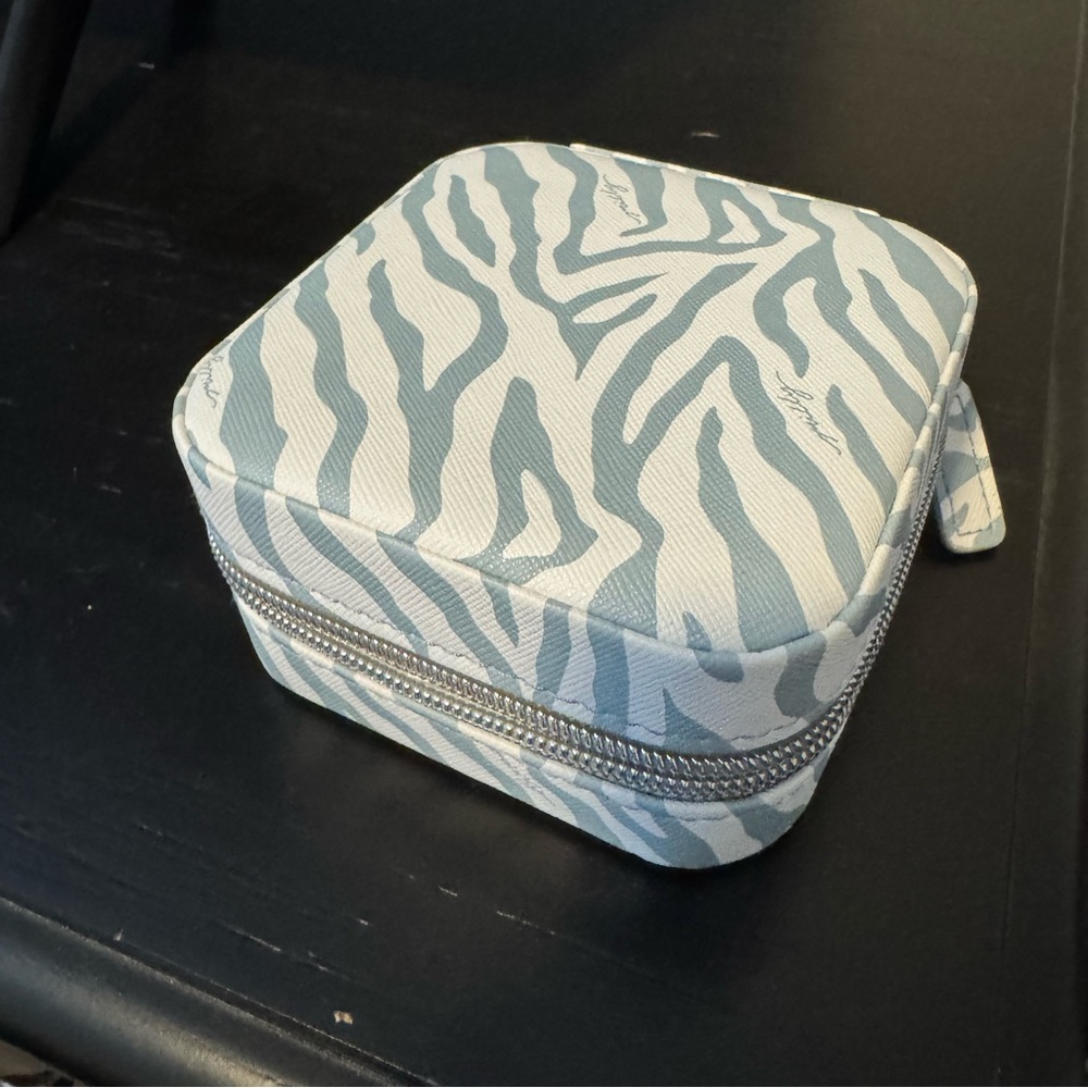 Milly Blue and White Jewelry Case